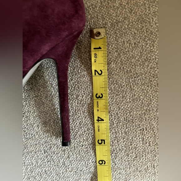 Suede stiletto booties from Sergio Rossi - Picture 7 of 7